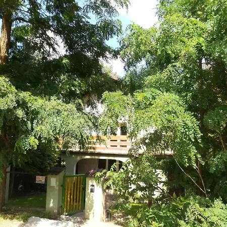 Jolly House * Γκντίνια